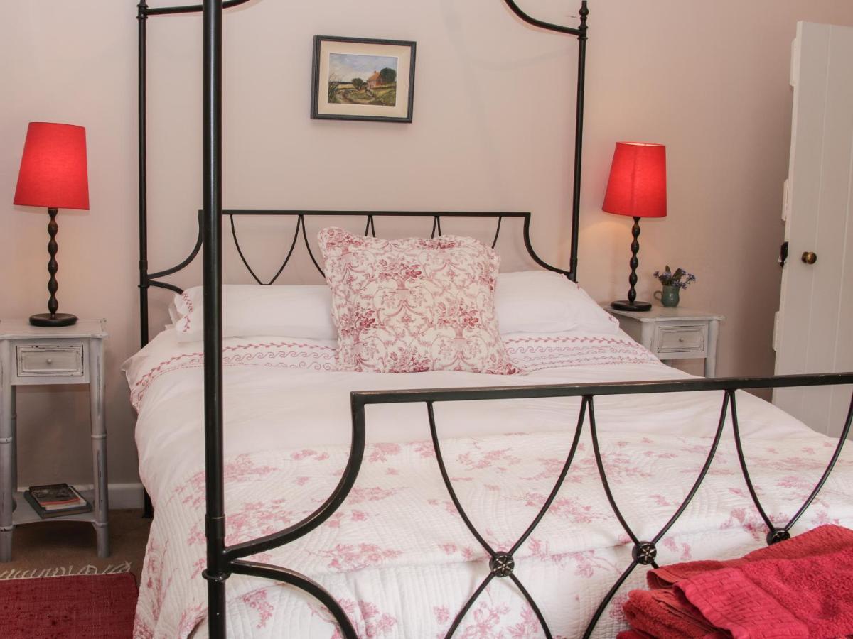 Wolvesacre Mill Cottage Whitchurch  Extérieur photo